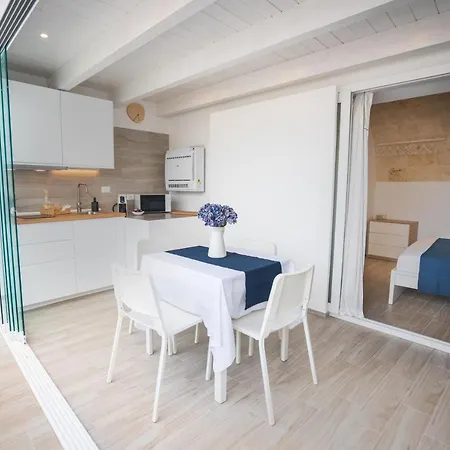 בית הארחה Vico Blu 3*